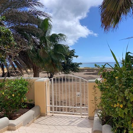 Lovely Beach Front Apartment In Santa Maria Zewnętrze zdjęcie